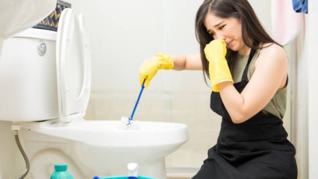 Bathroom Cleaning Tips