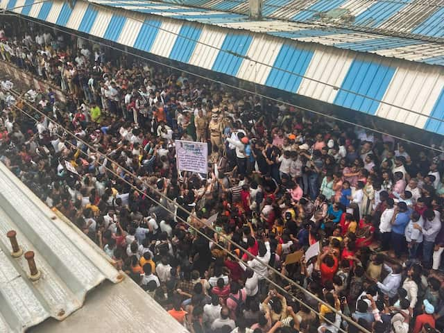 Badlapur Protests