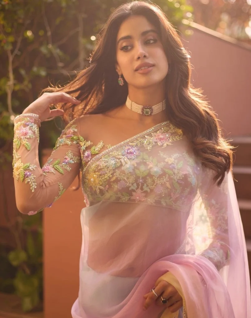 Janhvi Kapoor Saree Look