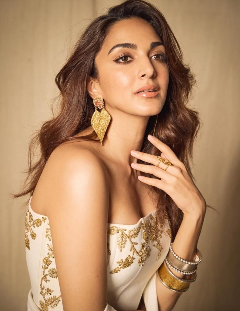 Kiara Advani Latest Look