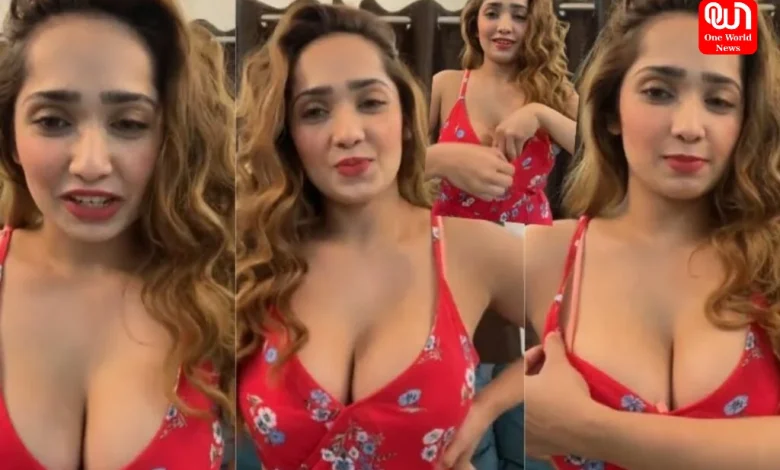 Hot Video Of Aditi Mistry
