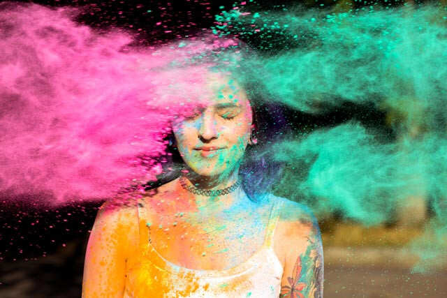 How to remove holi colours