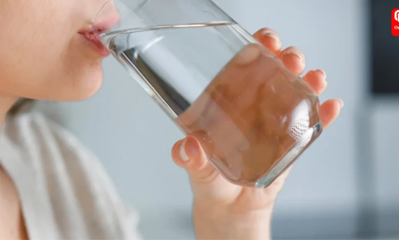 Benefits of drinking water on an empty stomach