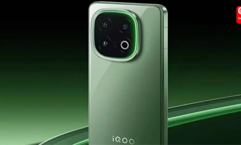 iQOO 13 Green Edition