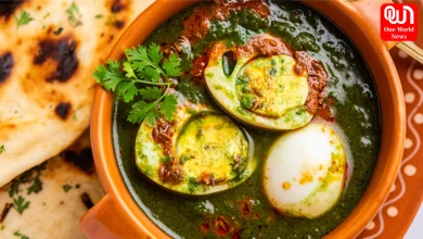Egg Palak Curry