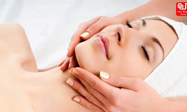 Face Massage in Summer
