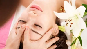 Face Massage in Summer