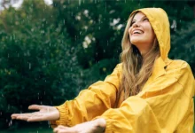Sharing Raincoat During Monsoon