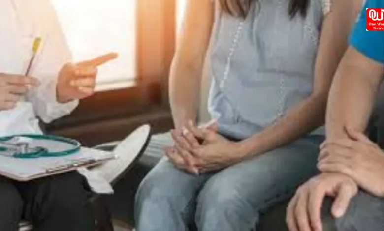 Gynaecologist Consultation